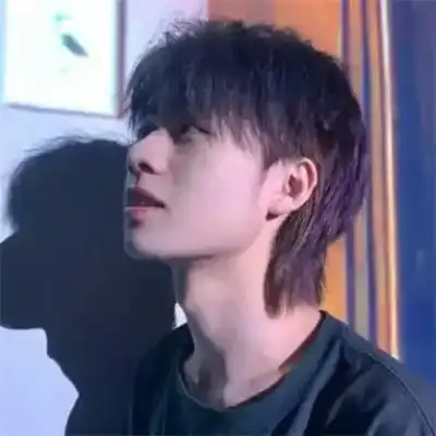 易椿诗